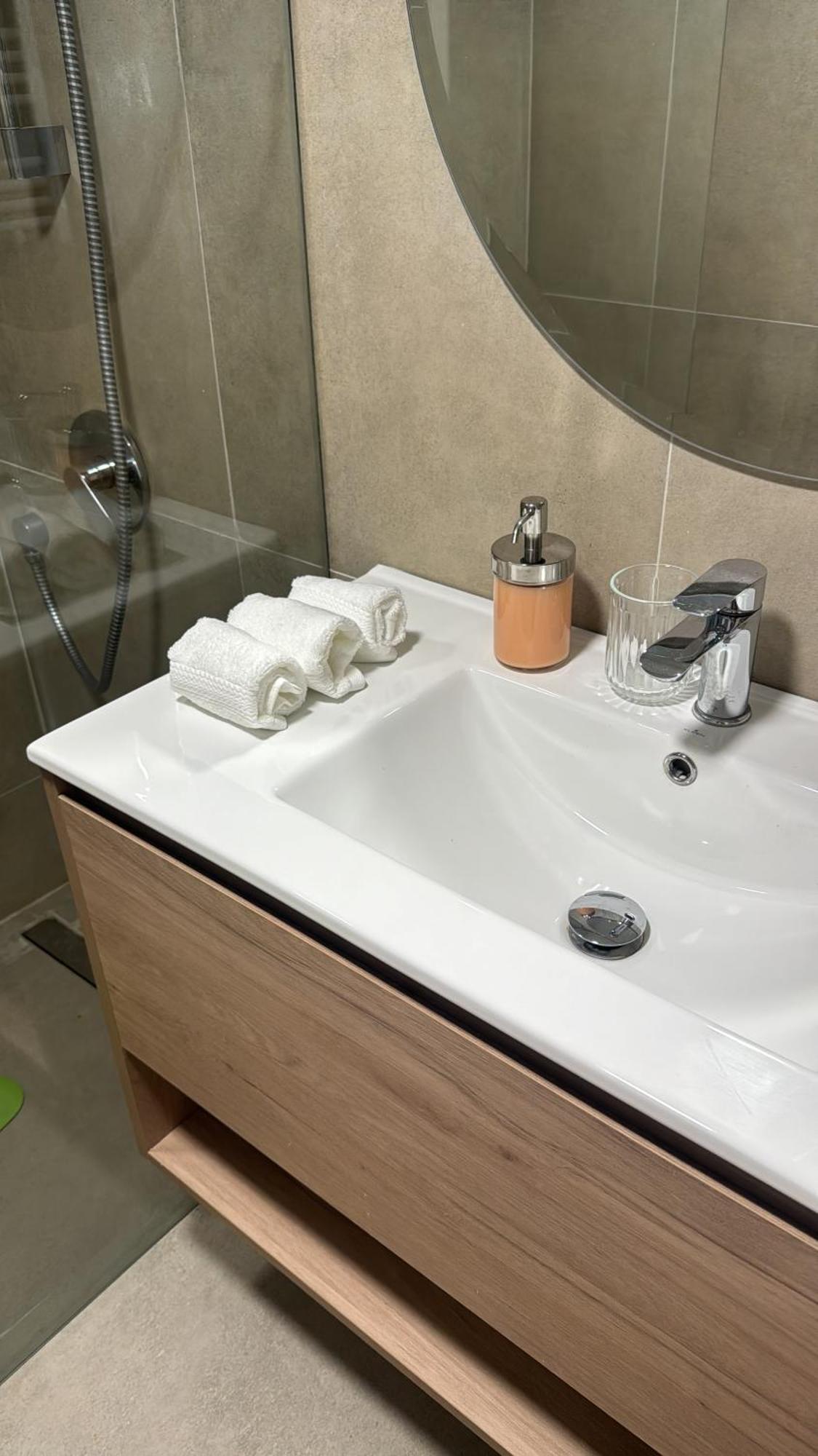 Alto Las Condes Apartments Сантьяго Экстерьер фото